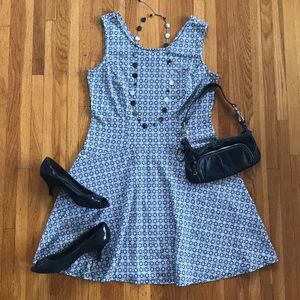 New York & Co sleeveless drop waist swing dress L